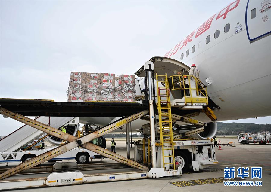 (聚焦疫情防控)(3)中國向意大利派出第三批抗疫醫(yī)療專家組