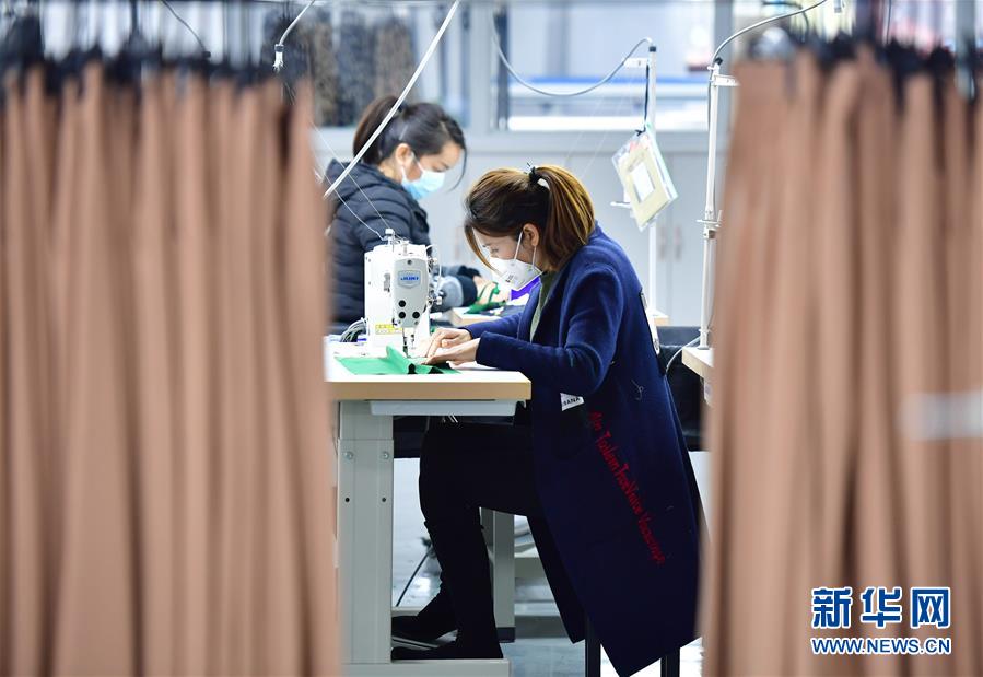 （新華全媒頭條&middot;圖文互動）（3）奔向新的幸福&mdash;&mdash;陜西貧困縣全部摘帽的N個截面