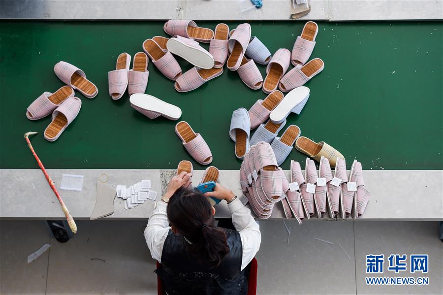 （新華全媒頭條&middot;圖文互動）（5）內蒙古貧困旗縣全部&ldquo;摘帽&rdquo;