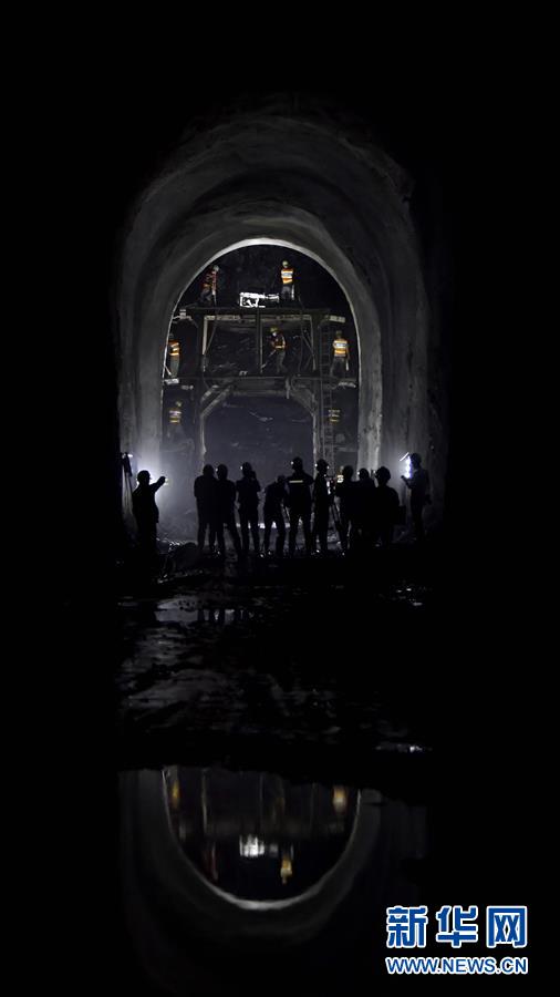（圖文互動）（6）&ldquo;最難掘進隧道&rdquo;大柱山隧道貫通