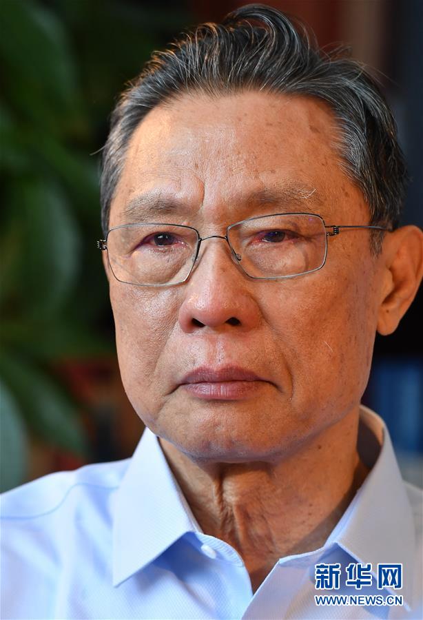 (新華全媒頭條·圖文互動)(3)鐘華論:在民族復興的歷史豐碑上——2020中國抗疫記