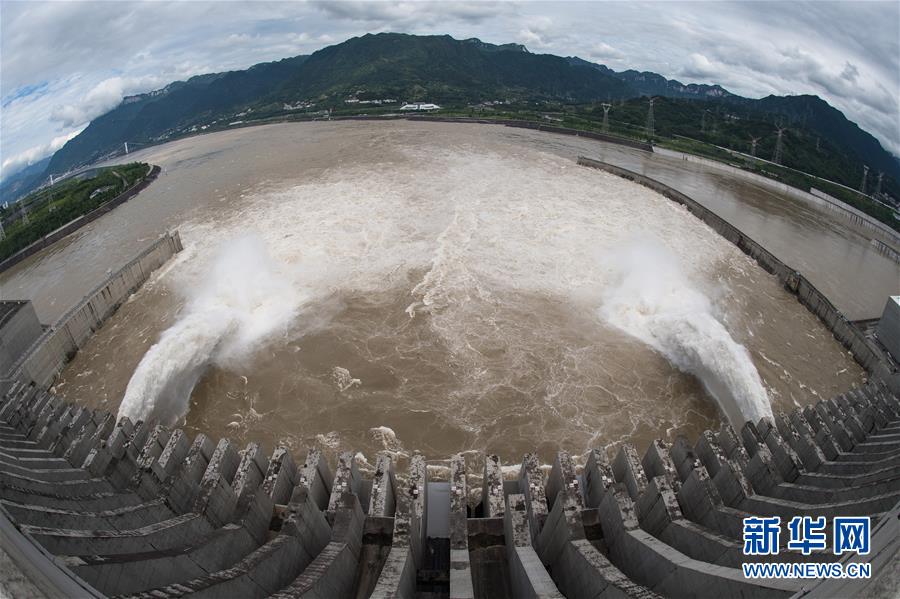 （新華全媒頭條&middot;圖文互動）（7）把確保人民生命安全放在第一位&mdash;&mdash;聚焦當前我國防汛救災工作