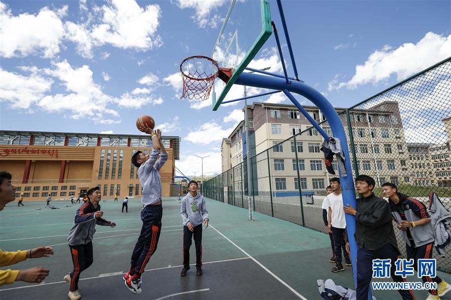 （圖文互動）（10）雪山草地展新貌&mdash;&mdash;四川阿壩州脫貧奔小康紀實