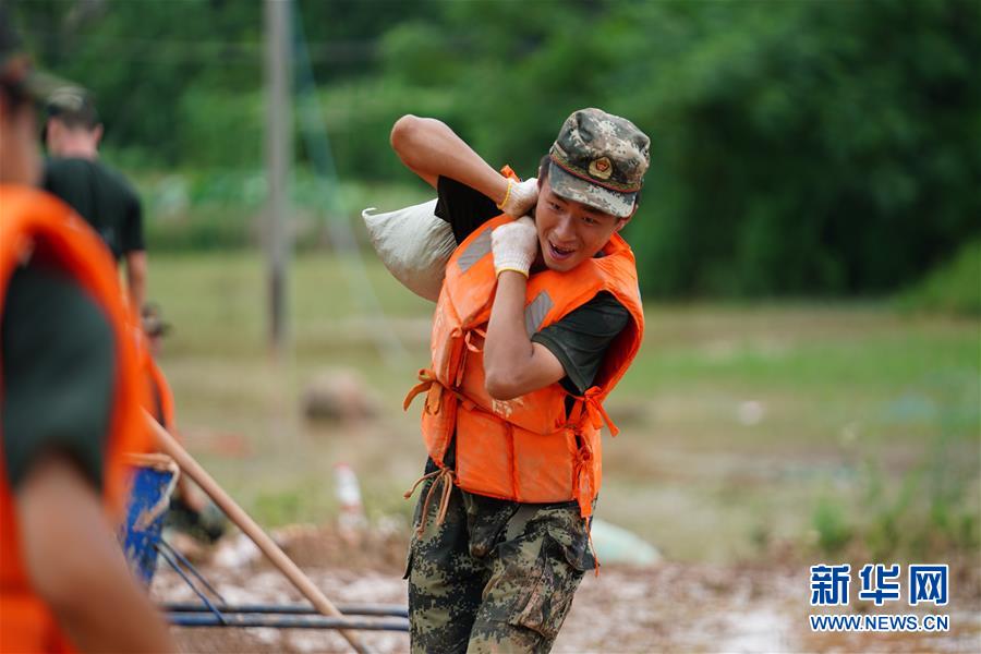 （防汛抗洪&middot;圖文互動(dòng)）（4）聞&ldquo;汛&rdquo;而動(dòng)戰(zhàn)鄱湖