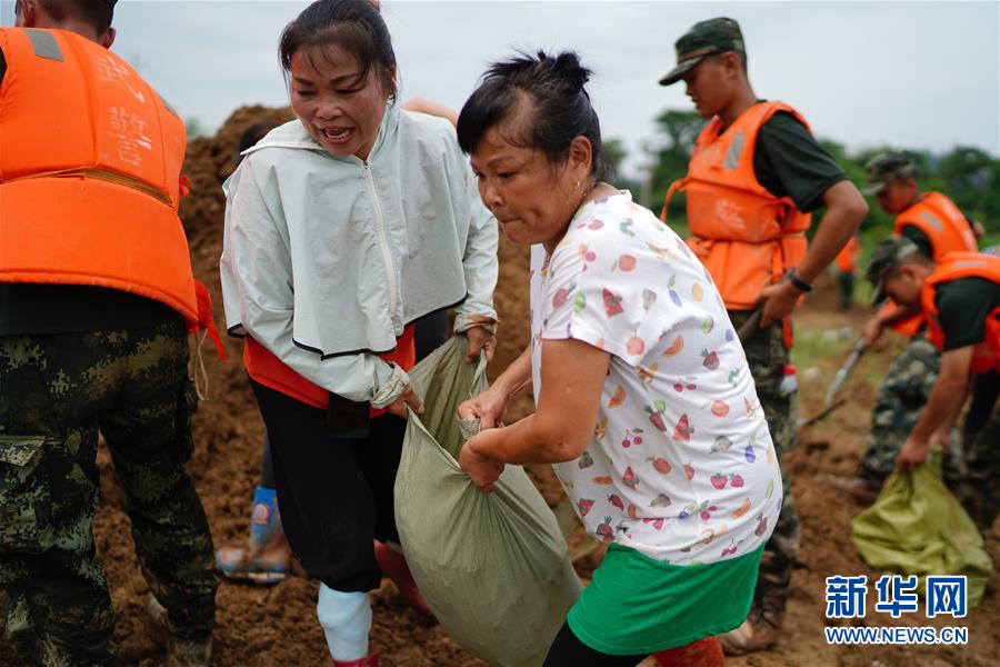 (新華全媒頭條·圖文互動)(4)為了人民群眾生命財產安全——聚焦關鍵時期全國防汛抗洪工作