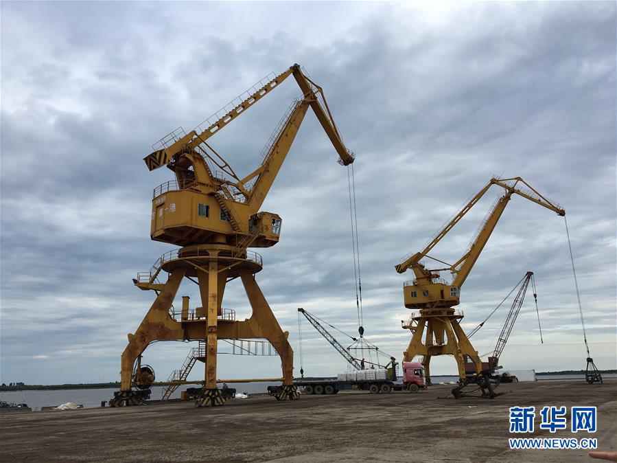 （圖文互動）（1）防疫不松 貿易暢通&mdash;&mdash;中國&ldquo;東極&rdquo;撫遠海關一線見聞