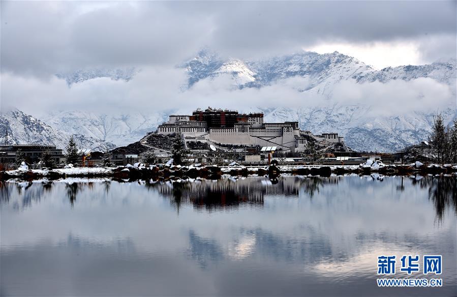 （在習近平新時代中國特色社會主義思想指引下&mdash;&mdash;新時代新作為新篇章&middot;習近平總書記關切事&middot;圖文互動）（3）綠色映底蘊，山水見初心&mdash;&mdash;生態優先、綠色發展持續造福群眾美好生活