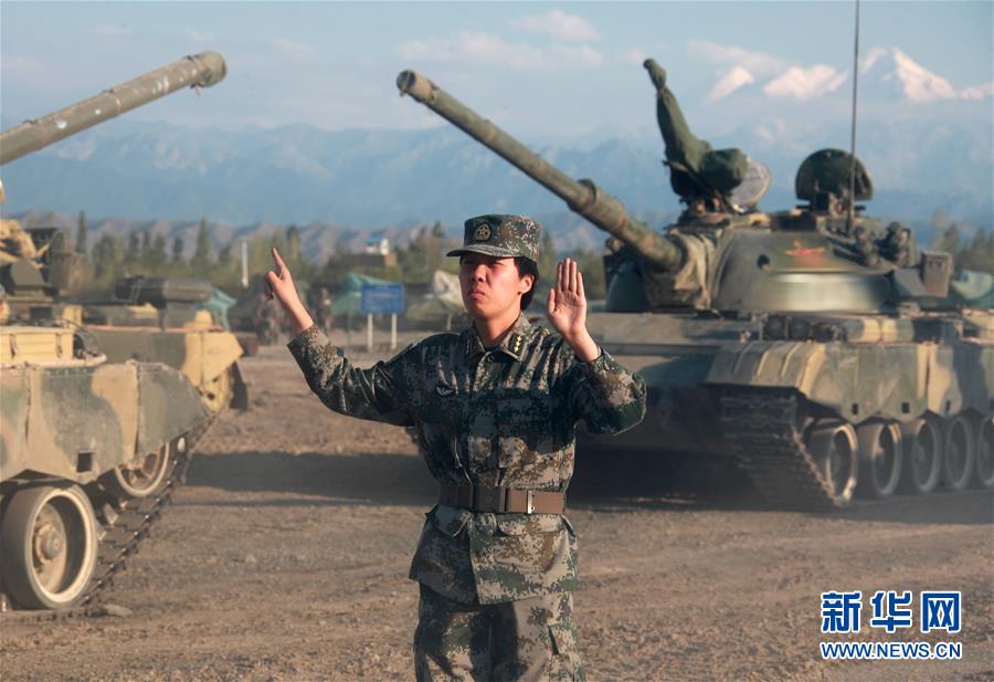 （圖文互動）（3）邊疆軍營&ldquo;花木蘭&rdquo;&mdash;&mdash;記&ldquo;最美新時代革命軍人&rdquo;馬和帕麗