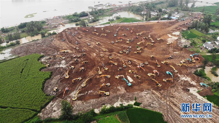 （新華全媒頭條&middot;圖文互動）（8）筑起共御水患的鋼鐵長堤&mdash;&mdash;戰洪一線的&ldquo;干群關系新答卷&rdquo;