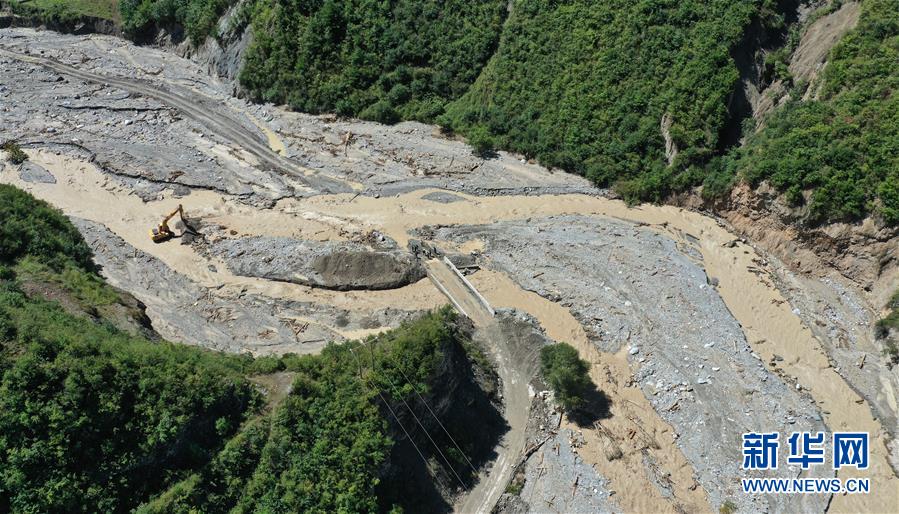 (防汛抗洪·圖文互動)(3)七夕前夜,為莫諾村架起“生命之橋”