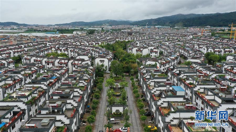 （走向我們的小康生活&middot;圖文互動）（1）&ldquo;云南第一村&rdquo;，共同富裕為什么能？