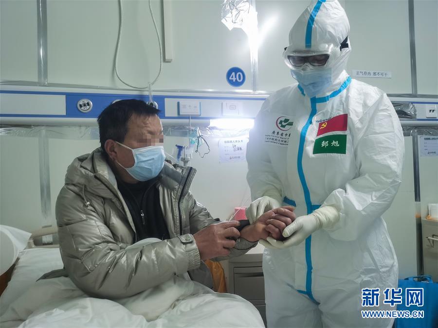 （抗疫一線醫務人員英雄群體&middot;圖文互動）（2）合力護航生命之舟&mdash;&mdash;遼寧、上海、廣東等醫療隊聯手決戰雷神山