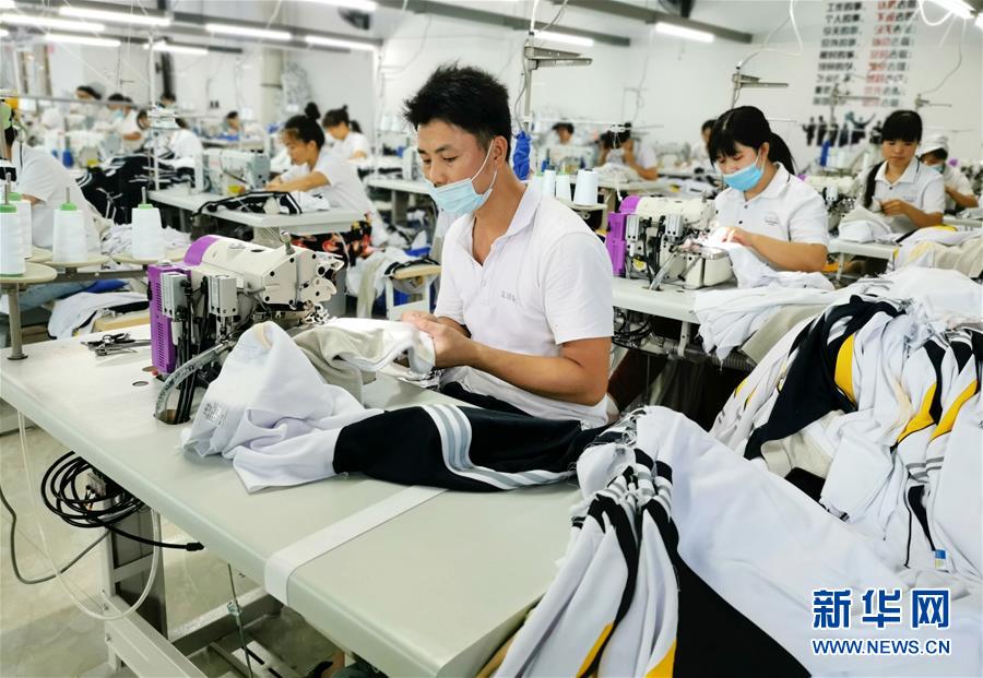 （決戰決勝脫貧攻堅&middot;圖文互動）（6）同飲一江水 攜手&ldquo;斬窮根&rdquo;&mdash;&mdash;深圳對口廣西河池、百色扶貧協作見聞