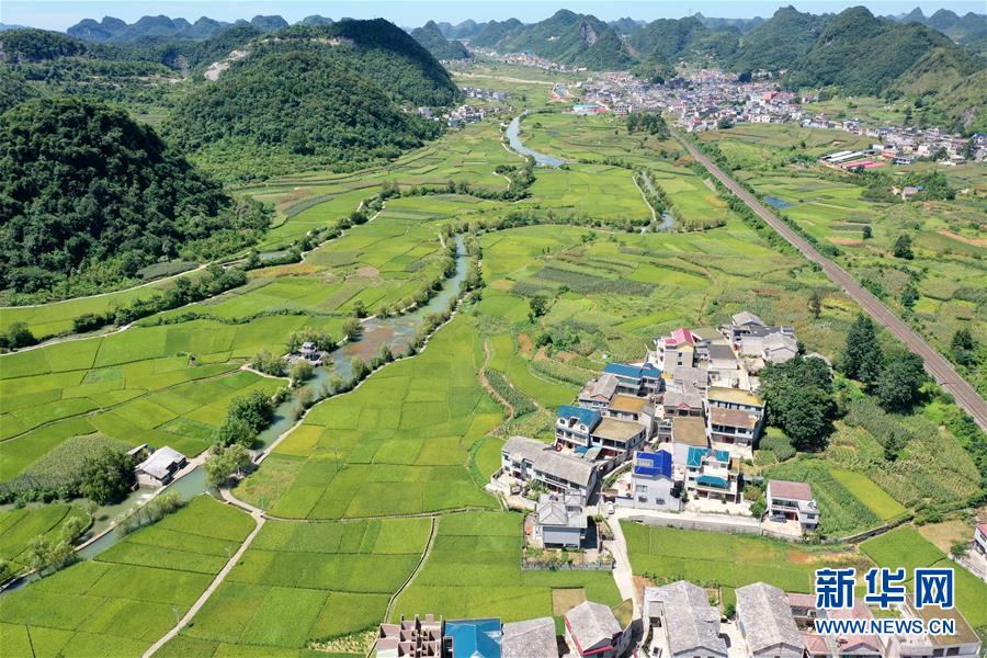 （新華全媒頭條&middot;走向我們的小康生活&middot;決戰決勝脫貧攻堅&middot;圖文互動）（1）千年之渴今朝解&mdash;&mdash;貴州貧困群眾實現&ldquo;吃水不愁&rdquo;