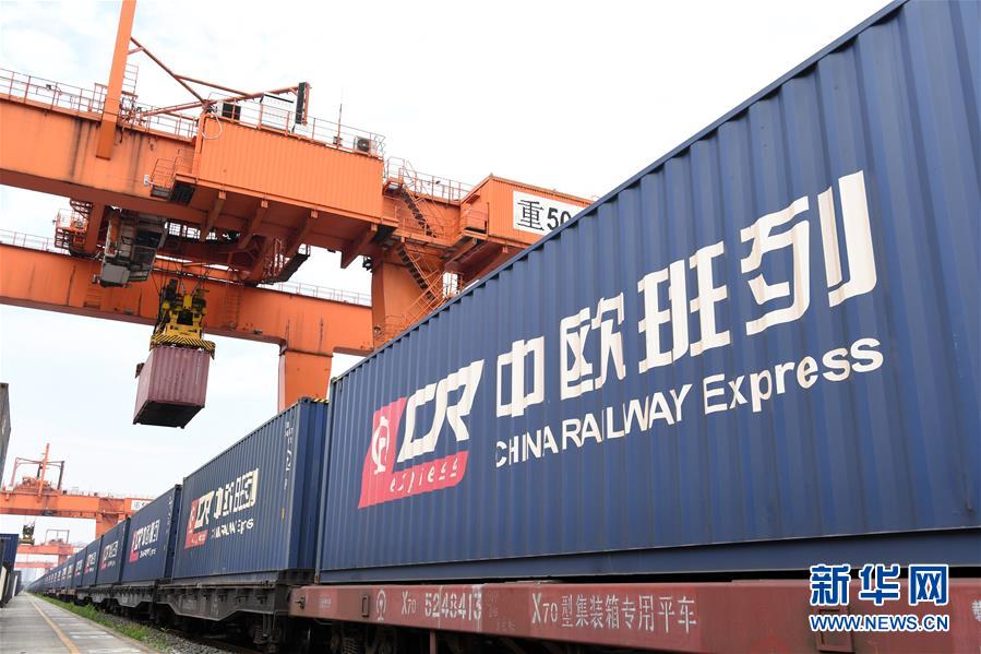 （新華全媒頭條&middot;圖文互動）（11）奮斗結碩果，再寫新篇章&mdash;&mdash;寫在共和國71周年華誕之際