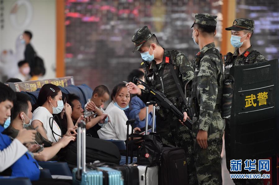 （圖文互動）（1）武警官兵&ldquo;雙節&rdquo;堅守戰位保平安