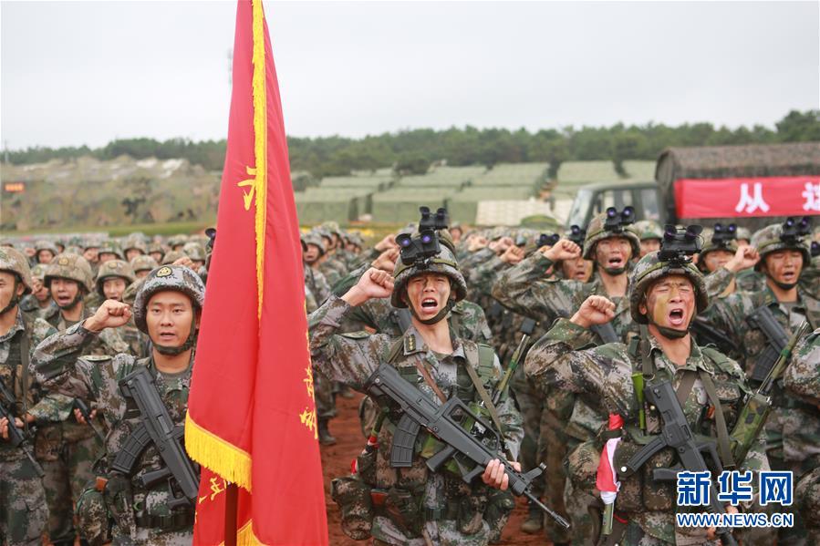 (在習近平強軍思想指引下·我們在戰位報告·圖文互動)(1)千里移防,鐵心跟黨走——南部戰區陸軍第75集團軍某紅軍旅政治建軍、練兵備戰記事