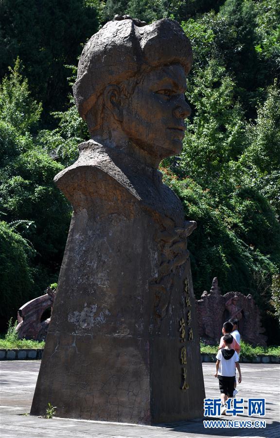 （決戰(zhàn)決勝脫貧攻堅(jiān)&middot;圖文互動）（2）&ldquo;堵槍眼&rdquo;的脫貧戰(zhàn)怎么打？&mdash;&mdash;繼光村見聞