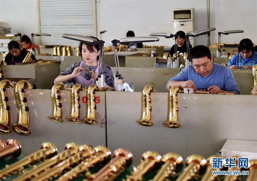 （全面建成小康社會&ldquo;百城千縣萬村調研行&rdquo;&middot;圖文互動）（4）河北周窩：&ldquo;音樂小鎮&rdquo;奏響鄉村振興協奏曲