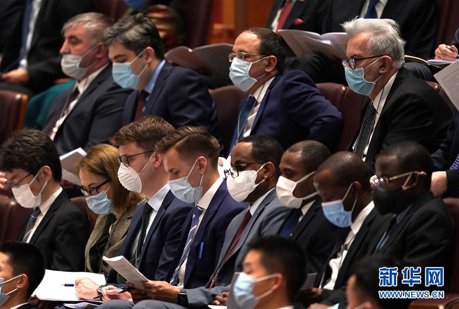（兩會(huì)&middot;人大開(kāi)幕&middot;XHDW）（15）十三屆全國(guó)人大三次會(huì)議在京開(kāi)幕