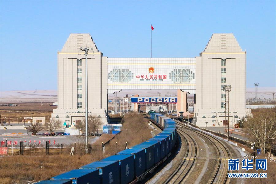 (在習(xí)近平新時(shí)代中國(guó)特色社會(huì)主義思想指引下——新時(shí)代新作為新篇章·習(xí)近平總書(shū)記關(guān)切事·圖文互動(dòng))(1)穩(wěn)住外貿(mào)“朋友圈”——我國(guó)各地精準(zhǔn)施策穩(wěn)外貿(mào)基本盤