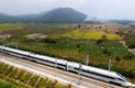 世界首條環島高鐵&ldquo;騰飛&rdquo;海南