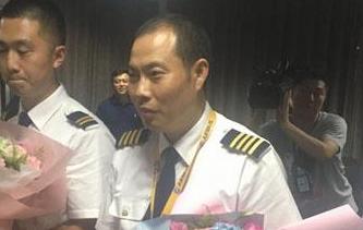 空中驚魂 奇跡備降！&ldquo;英雄機(jī)組&rdquo;太牛了