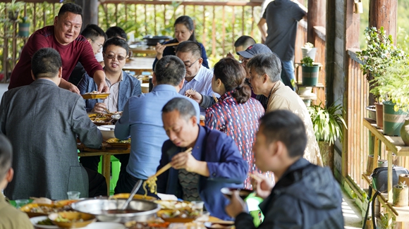 重慶忠縣：鄉村振興示范園里的小康生活