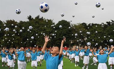 到校園去！國產(chǎn)體育品牌的&ldquo;市場下沉&rdquo;之路走得順暢嗎？