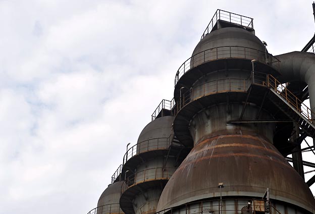 堅(jiān)持以環(huán)保為前提，做到不環(huán)保不生產(chǎn)。