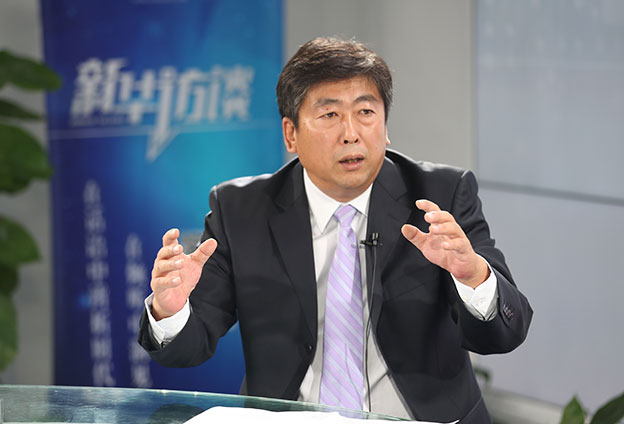 最根本的就是錢從哪里來、人往哪里去。