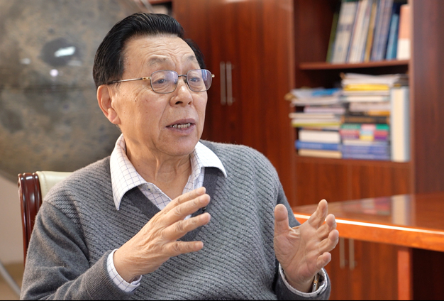 與月球背面建立聯系，而且測控和通信鏈路要暢通