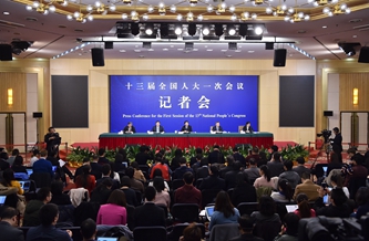 商務部部長鐘山等就&ldquo;推動形成全面開放新格局 推動商務事業高質量發展&rdquo;答記者問