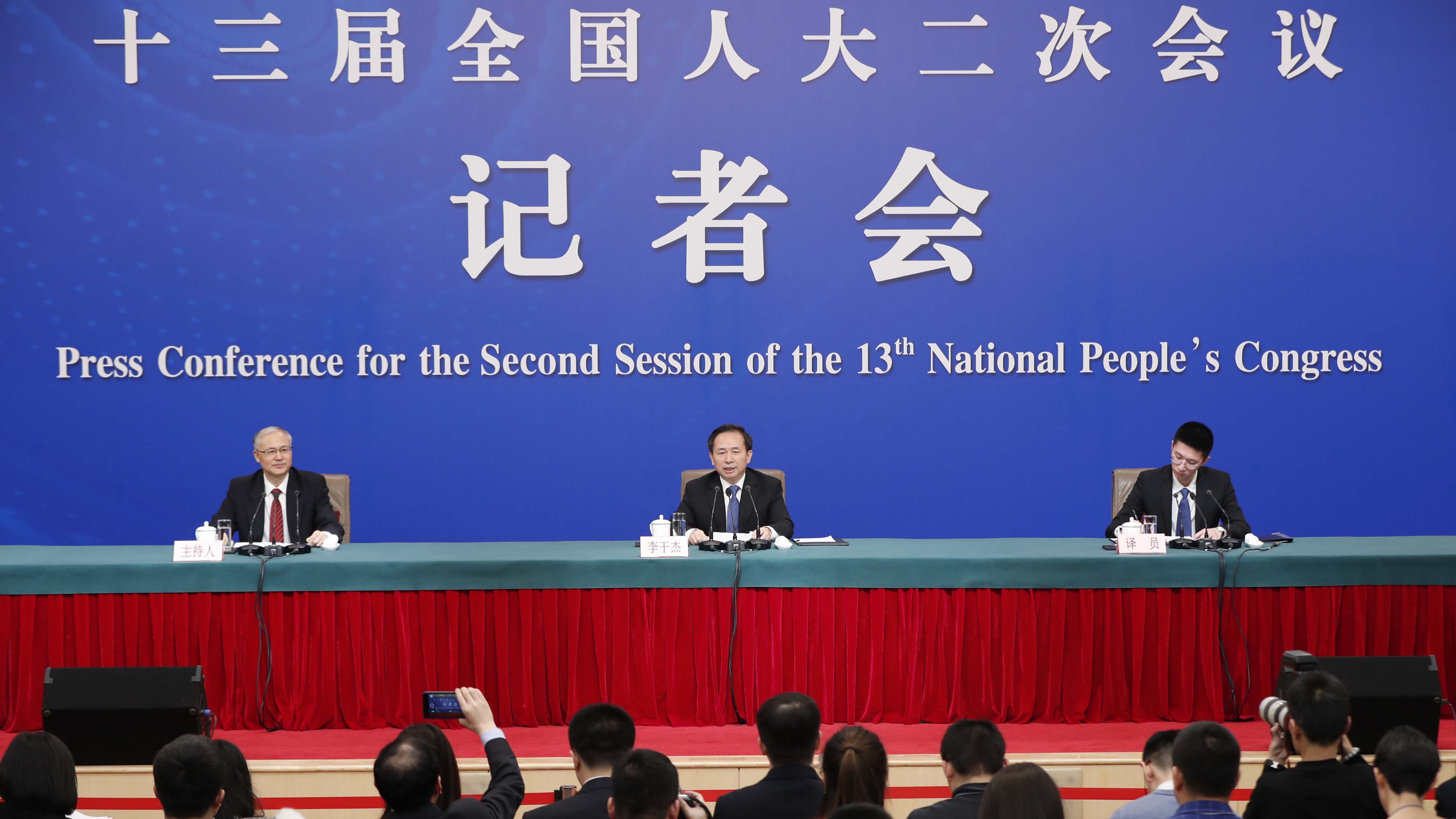 生態(tài)環(huán)境部就&ldquo;打好污染防治攻堅戰(zhàn)&rdquo;答記者問