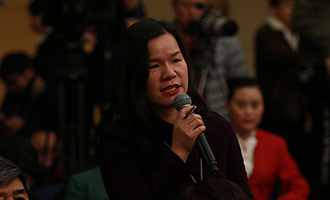 香港大公報(bào)、文匯報(bào)記者提問(wèn)