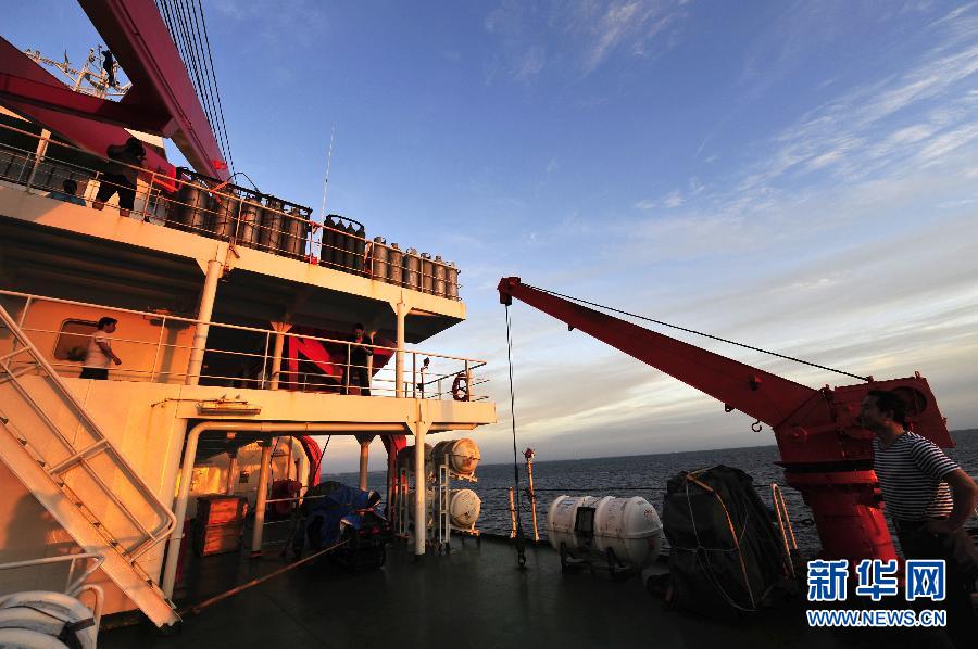 （搜尋馬航370航班）（1）&ldquo;雪龍&rdquo;號做好準備 得到指令后將前往疑似海域