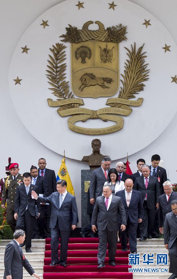 當地時間7月21日，國家主席習近平在加拉加斯會見委內瑞拉全國代表大會主席卡韋略。 新華社記者 王曄 攝
