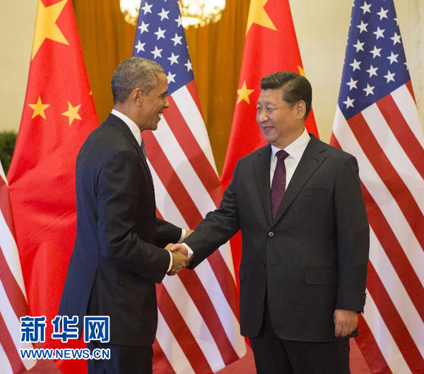 11月12日，國家主席習(xí)近平在北京人民大會(huì)堂舉行歡迎儀式，歡迎美國總統(tǒng)奧巴馬對(duì)中國進(jìn)行國事訪問。 新華社記者 李學(xué)仁 攝