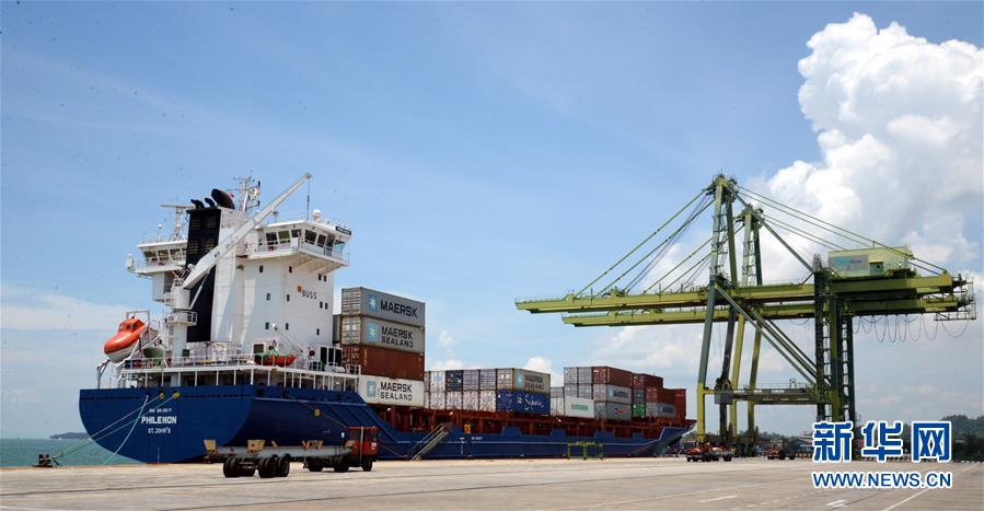 （新華全媒頭條&middot;圖文互動）（6）特稿：深化周邊友好　共促亞太繁榮&mdash;&mdash;寫在習近平主席出席亞太經(jīng)合組織第二十六次領導人非正式會議，對巴布亞新幾內亞、文萊和菲律賓進行國事訪問并在巴新同建交太平洋島國領導人會晤之際