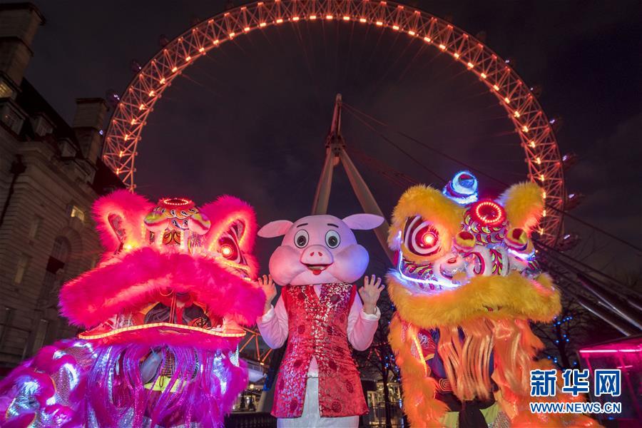 （國際）（1）&ldquo;倫敦眼&rdquo;亮燈慶中國農歷豬年