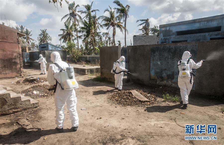 （國際&middot;圖文互動(dòng)）（1）與時(shí)間賽跑&mdash;&mdash;中國救援隊(duì)成為莫桑比克災(zāi)后防疫重要力量