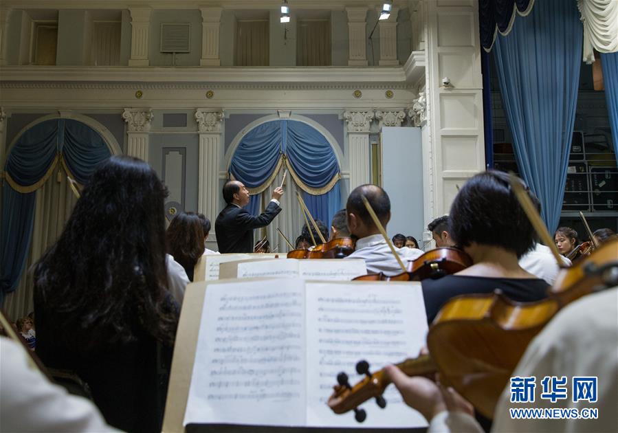 （新華全媒頭條&middot;出訪&middot;側記&middot;圖文互動）（3）你好老朋友！開啟新時代！&mdash;&mdash;習近平主席和普京總統(tǒng)引領中俄全面戰(zhàn)略協(xié)作伙伴關系邁入新時代