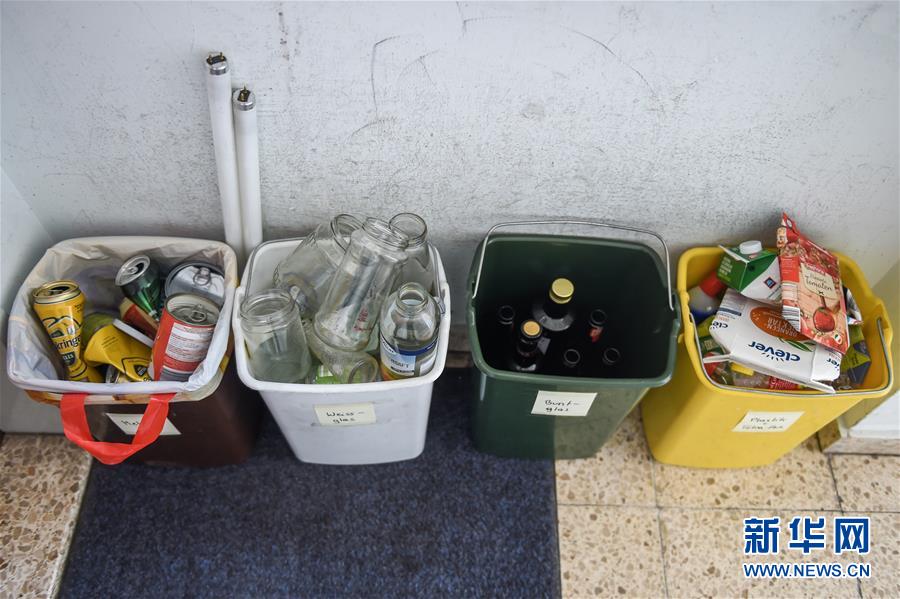 (國際)(18)在國外,垃圾如何分類