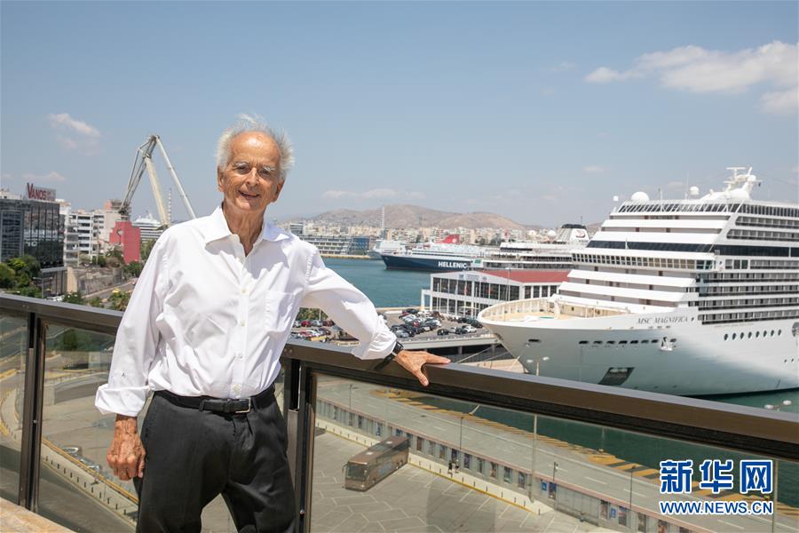 （國際&middot;圖文互動）中國70年發展成就斐然&mdash;&mdash;訪希中協會會長博塔米阿諾斯