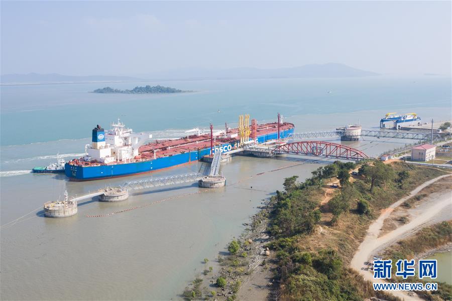 （習近平出訪配合稿&middot;圖文互動）（3）通訊：為了中緬油氣管道的安全平穩運行