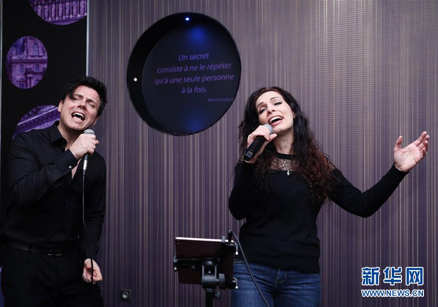 （國(guó)際&middot;圖文互動(dòng)）（4）通訊：手牽手，我們共同驅(qū)散陰霾&mdash;&mdash;法國(guó)音樂人創(chuàng)作抗疫歌曲背后的故事