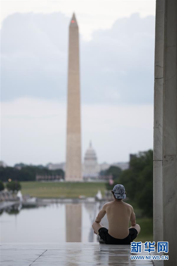 （國(guó)際疫情）（1）約翰斯&middot;霍普金斯大學(xué)：美國(guó)新冠確診病例累計(jì)超160萬(wàn)例