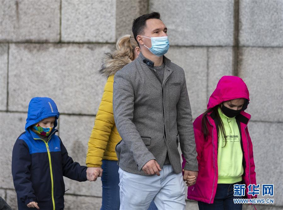 (國際疫情)(2)英國新冠確診病例數過百萬 計劃再度實施“禁足”措施