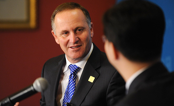 新西蘭總理約翰&middot;基與網民交流