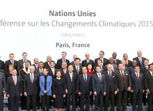 習近平出席氣候變化巴黎大會、訪問津巴布韋和南非并主持中非合作論壇峰會（2015.11.29-2015.12.5）